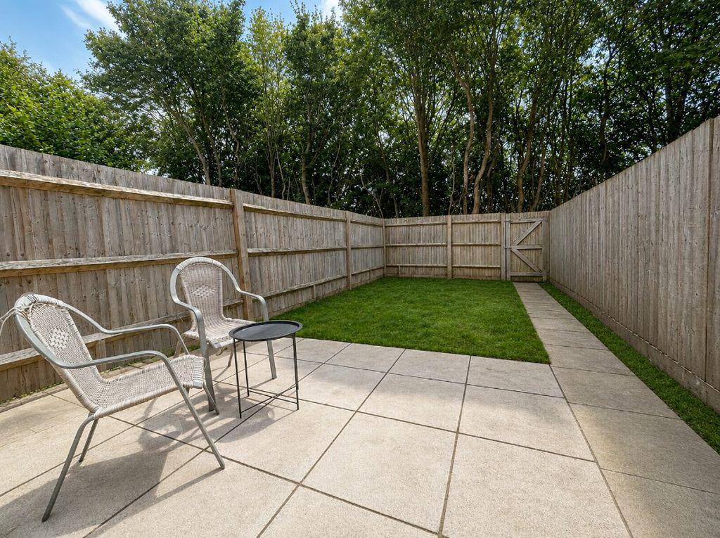 House in Portsmouth - View 4