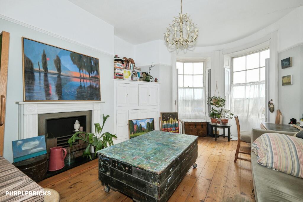Apartment in Brighton - View 2