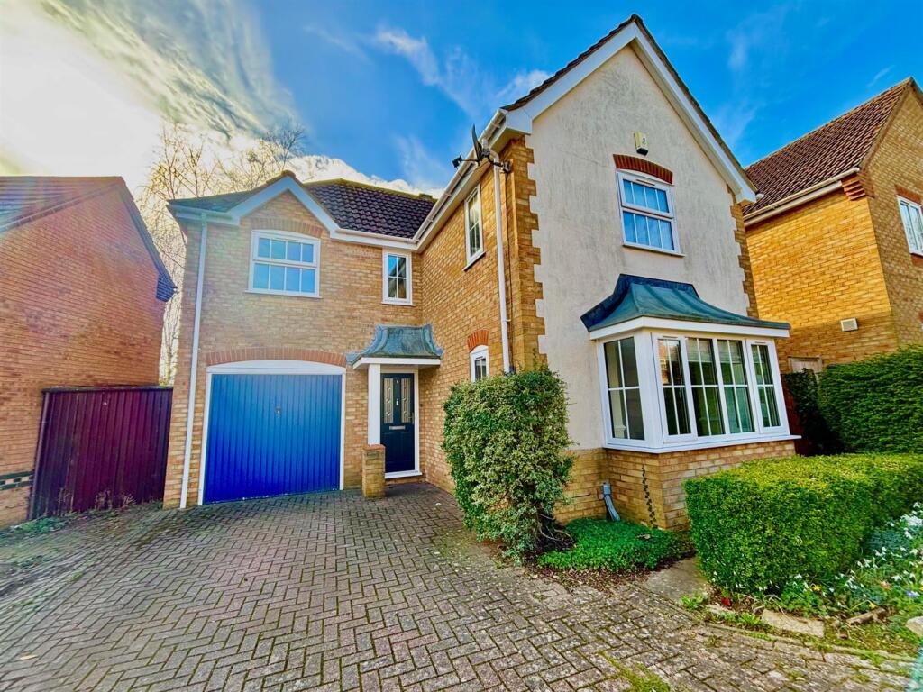 Main image of property: Eresbie Road, Louth