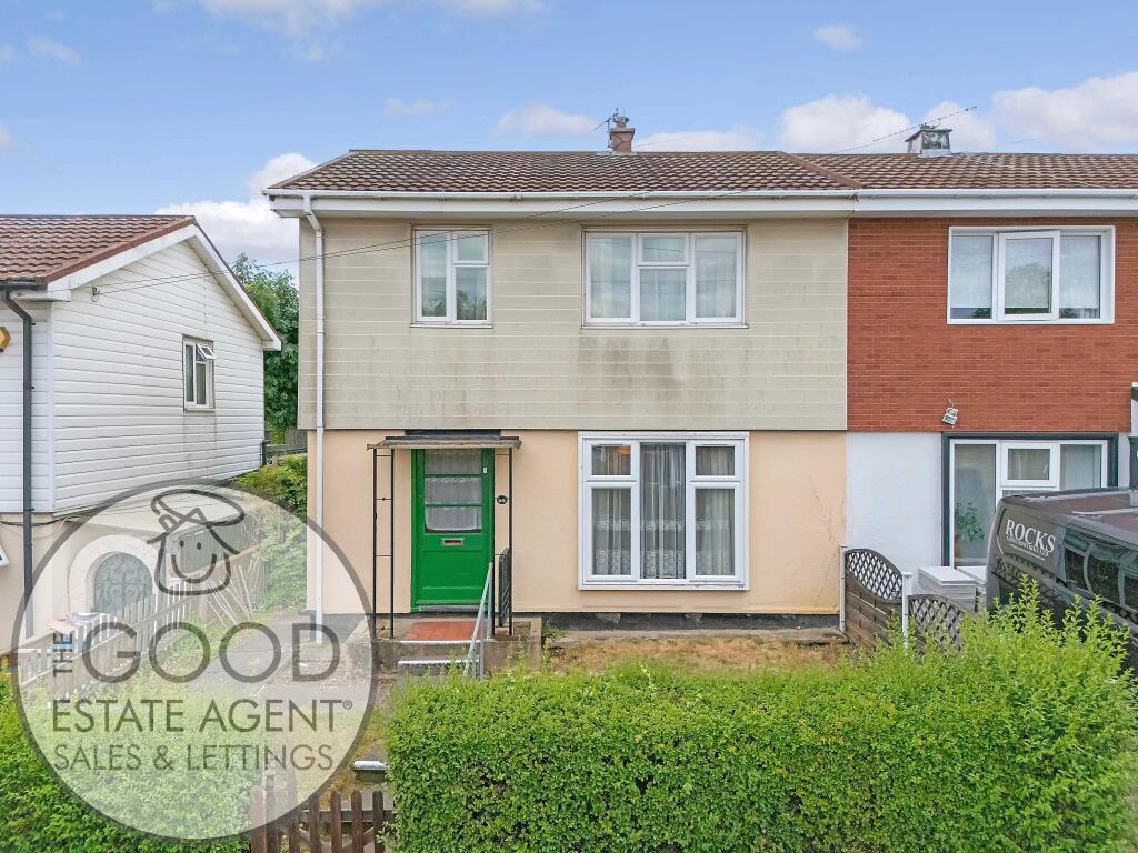 Main image of property: 65 Deepdene Road, Loughton, IG10 3PH