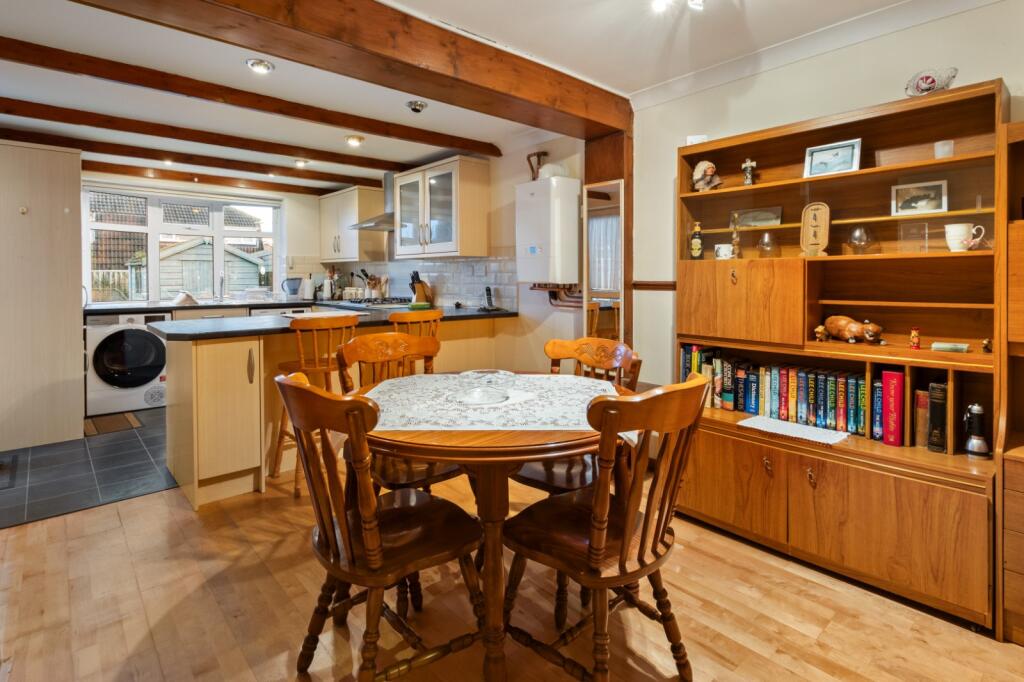 Dalmatian Way, Broughton, DN20 photo 4