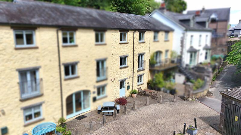 Main image of property: Gilwern, Abergavenny