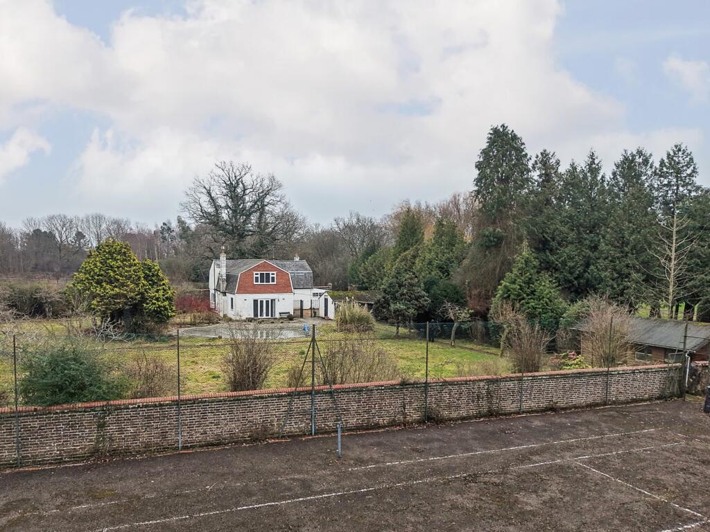Main image of property: Cogmans Lane, Smallfield, Surrey, RH6