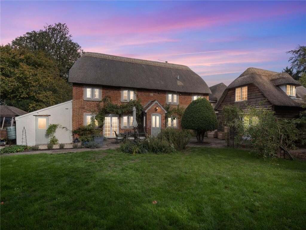 House in Woodborough, Wiltshire