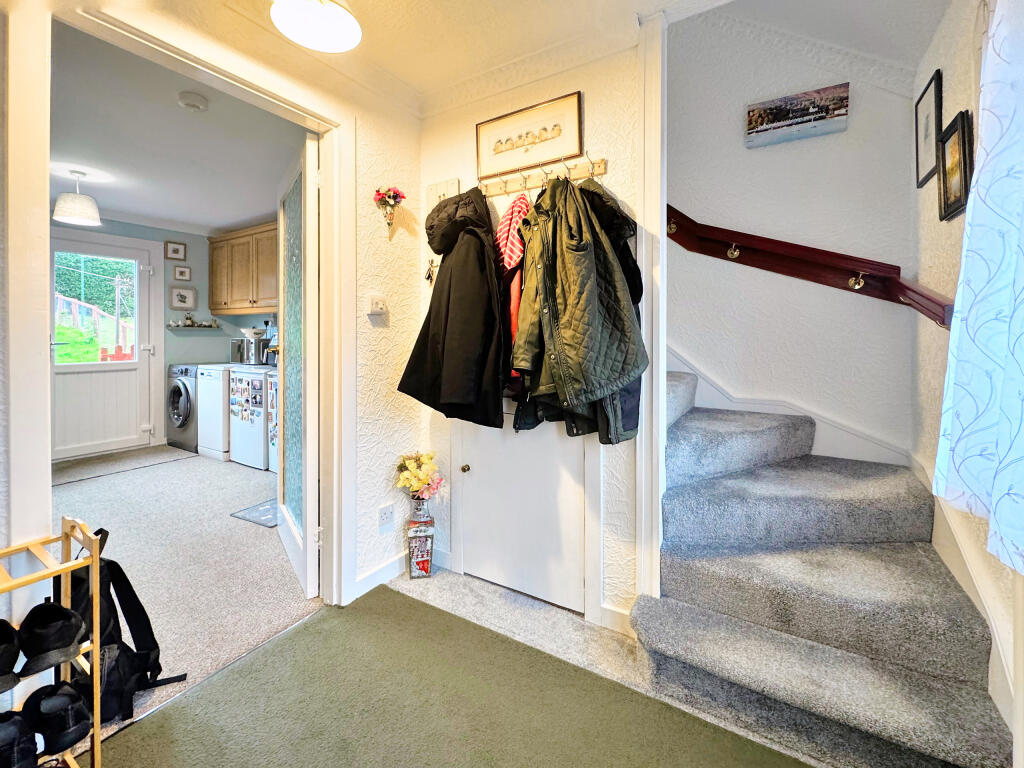 House in Kilmarnock, East Ayrshire - View 4
