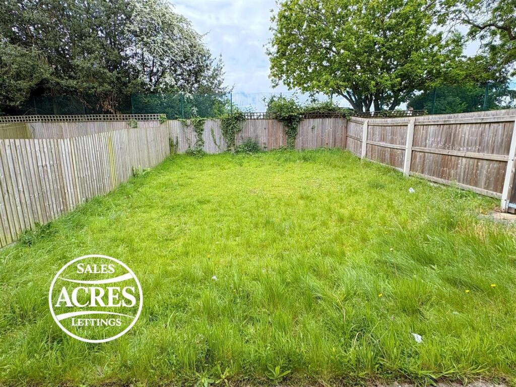 House in Birmingham, Wylde Green, Erdington - View 4