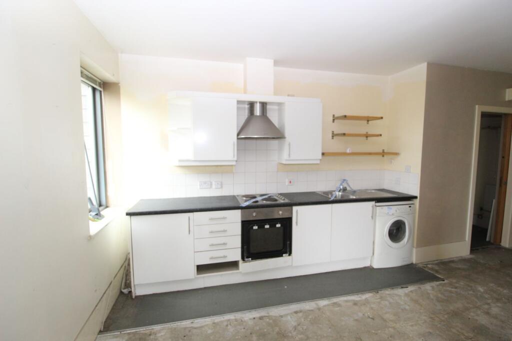 16 Marsh Street, Walsall, WS2 photo 4
