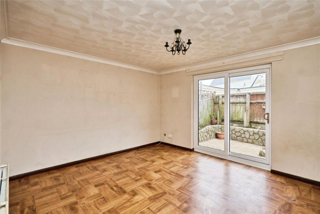 House in Portsmouth - View 3