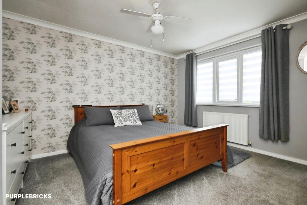 House in Doncaster, Armthorpe - View 5