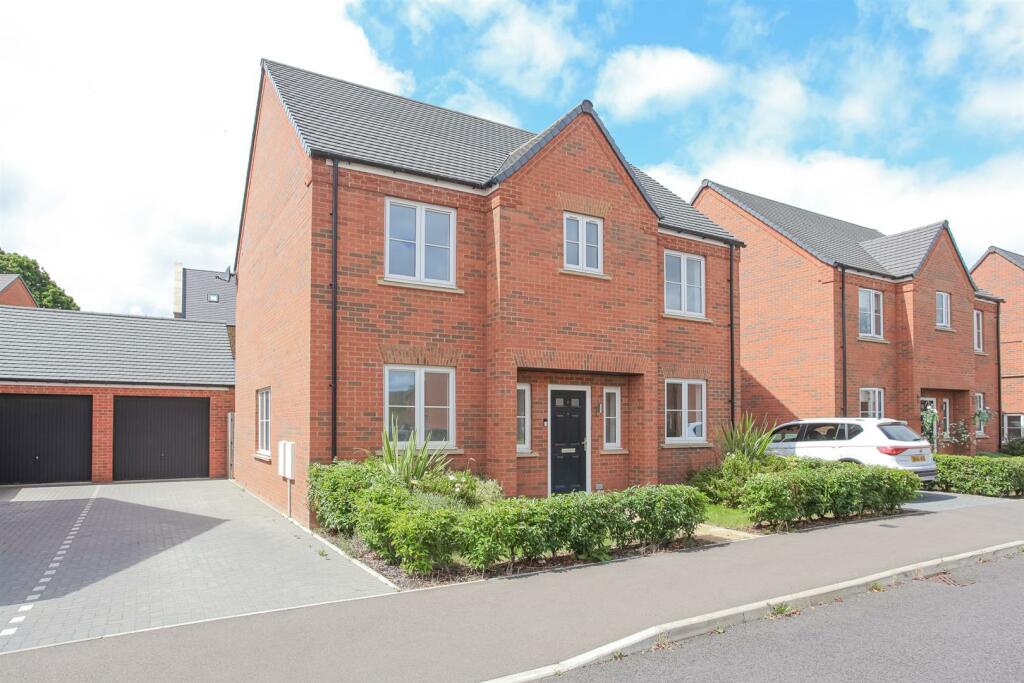 Main image of property: Thenford Way, Banbury