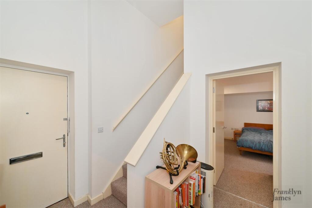 12 St. Annes Row, London, E14 photo 4