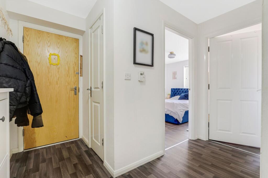 Apartment in Nottingham, Top Valley - View 2