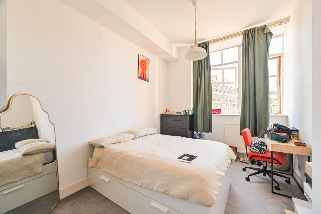 Apartment in London, Bethnal Green - View 5