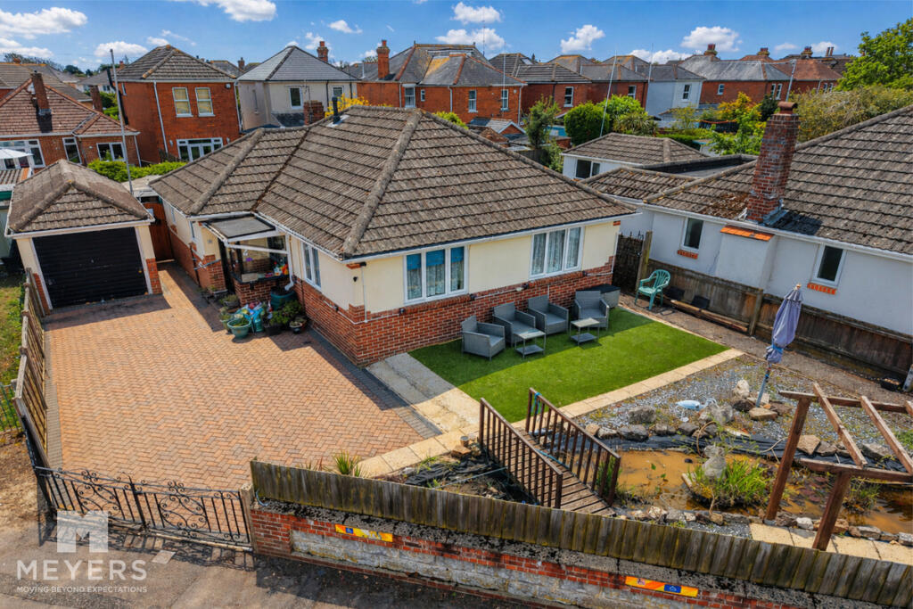 Main image of property: Avon Road West, Christchurch, BH23 2