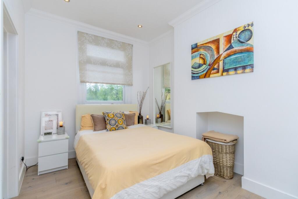 3 bedroom flat for rent