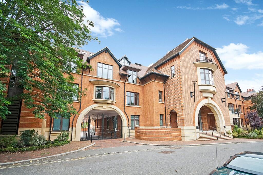 Perpetual House, Station Road, Henley on Thames, Oxfordshire, RG9 - View 2