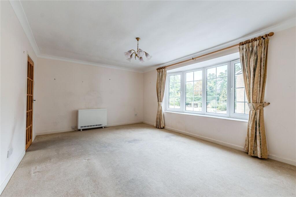 Leconfield Court, Wetherby, West Yorkshire photo 4