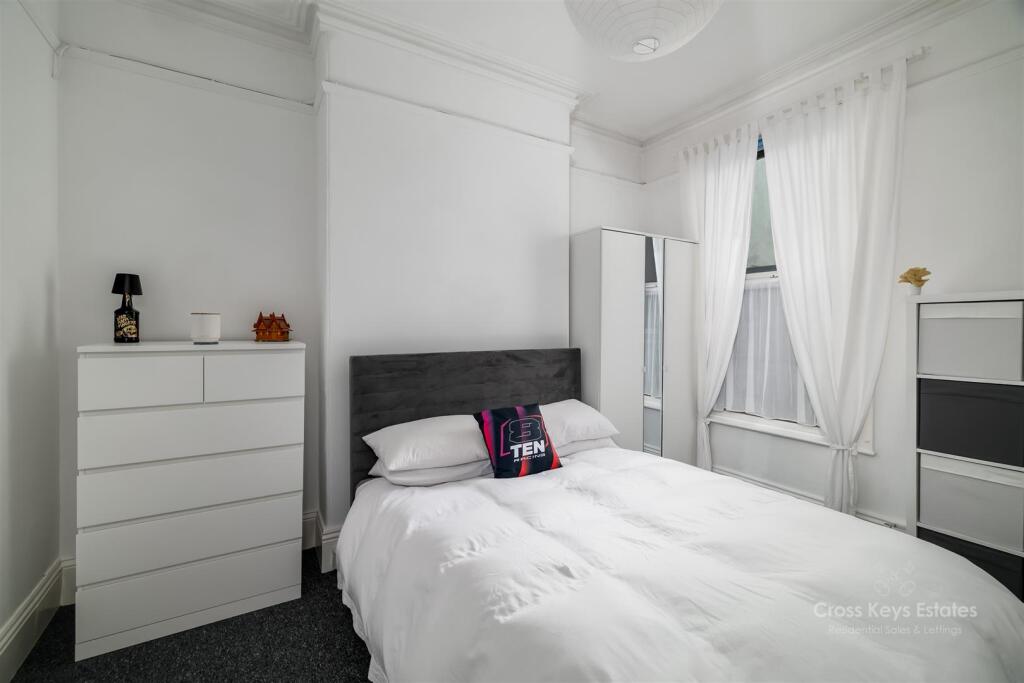 Glendower Road, Peverell photo 4
