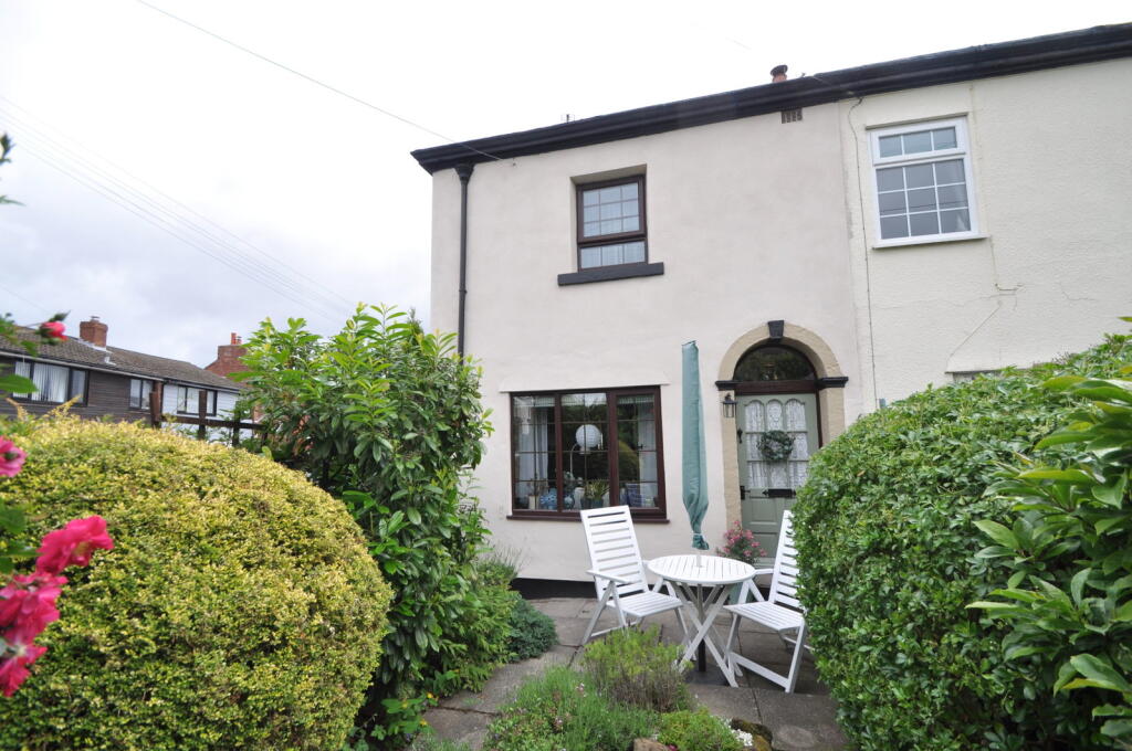 2 bedroom end of terrace house for sale in Rake Lane, New Brighton, CH45