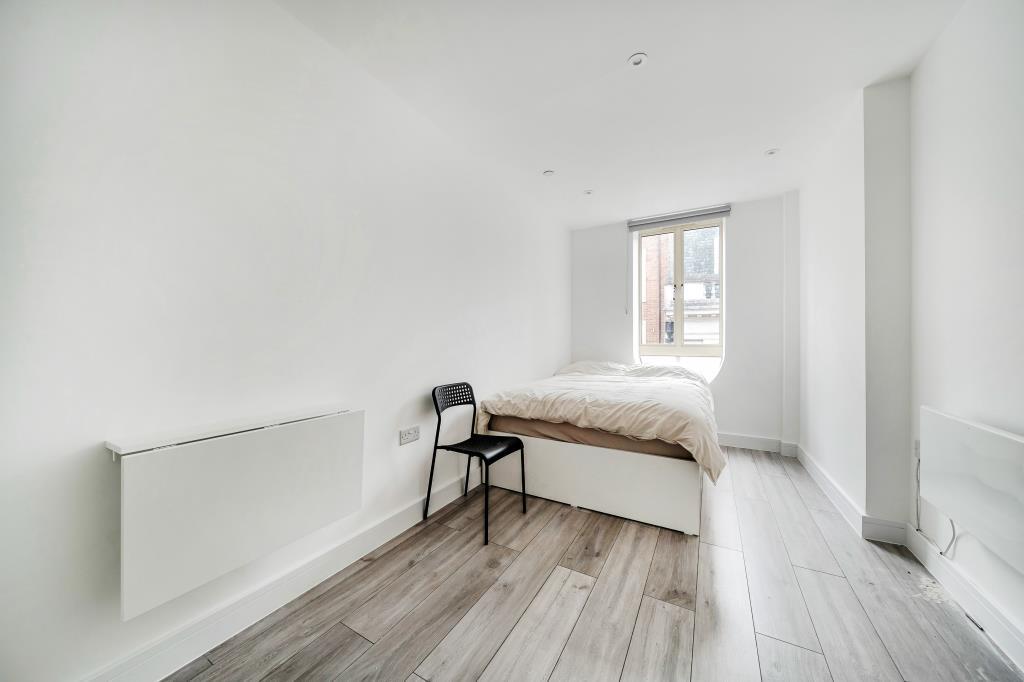 Main image of property: High Street, Maidenhead, SL6