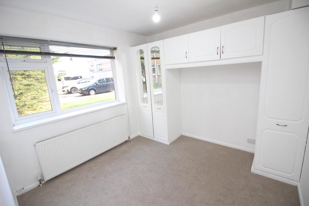 Apartment in Kingston upon Thames - View 5