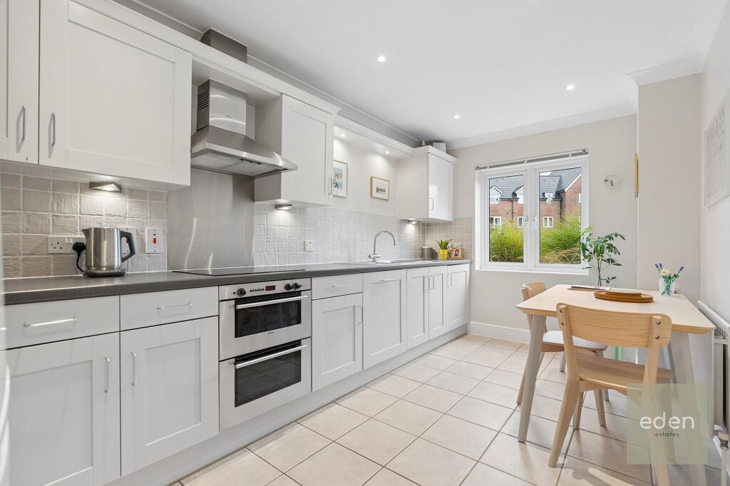 House in Tonbridge and Malling, East Malling and Larkfield - View 4