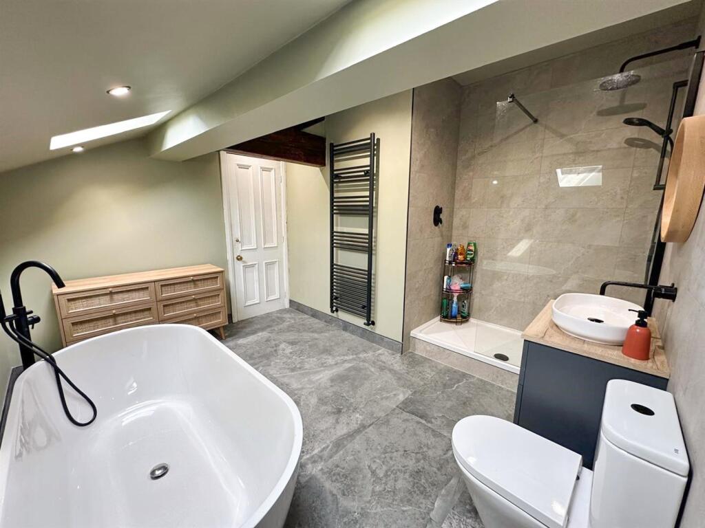 Additional image 11 of Cowling Hill, Cowling