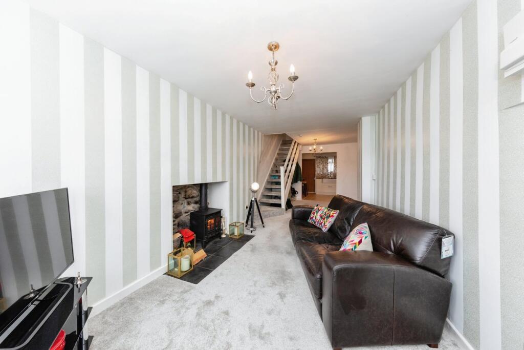 Heol Tregwyr, Llansaint, Kidwelly, SA17 - View 3