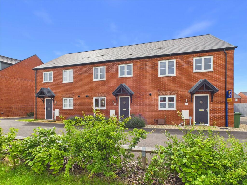 Main image of property: Porthill Close, Twigworth, Gloucester, Gloucestershire, GL2