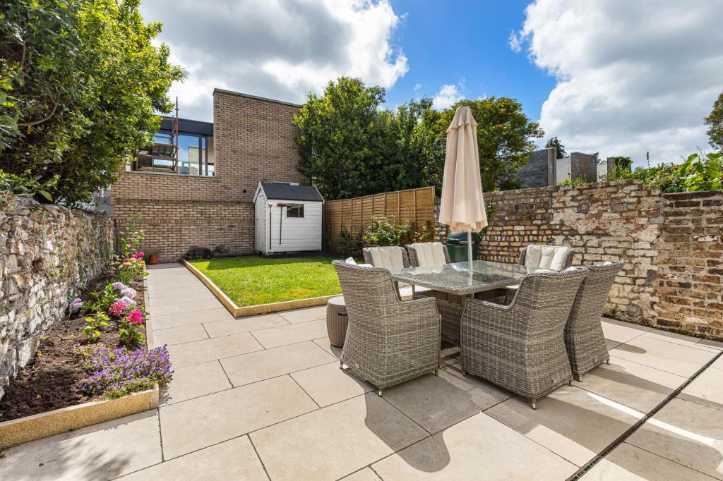 Main image of property: 48 Aughrim Street, Stoneybatter, Dublin 7, D07 T9W9