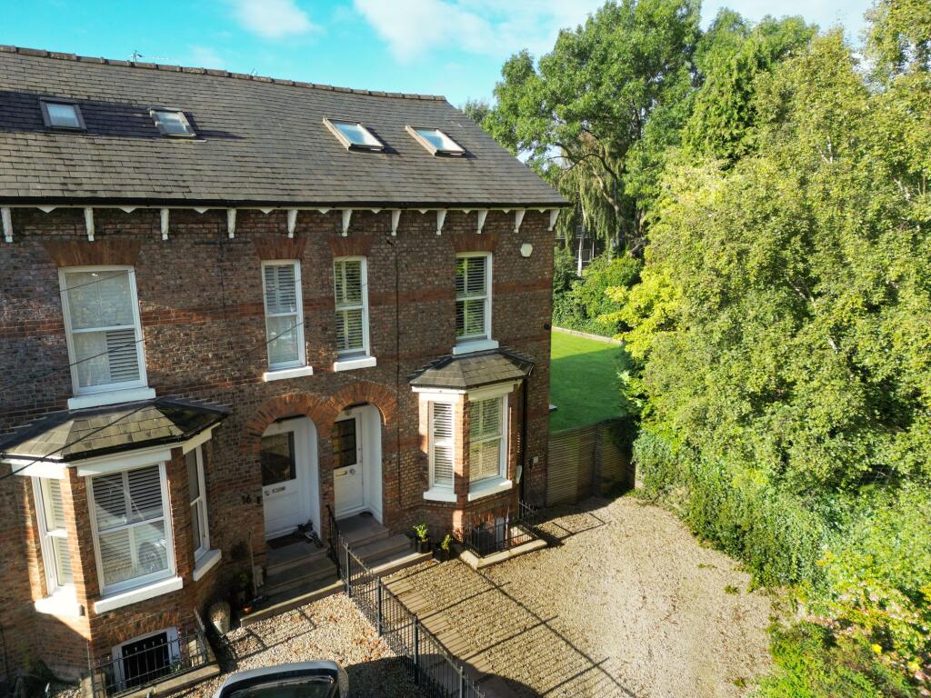 Cavendish Grove, Monton, M30 photo 2