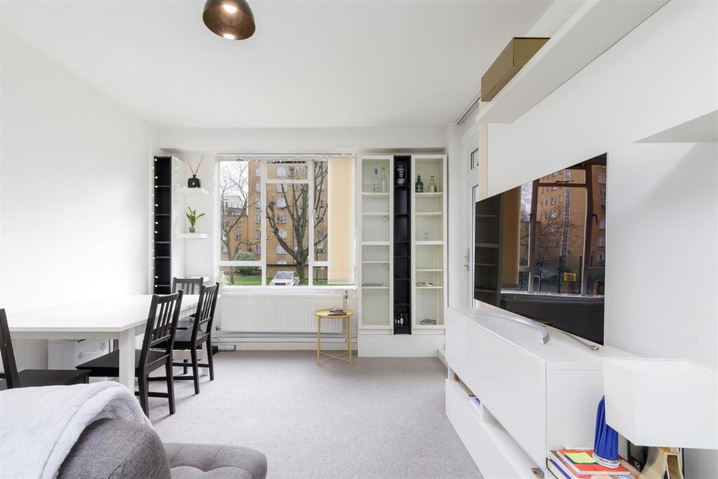 Apartment in London - View 5