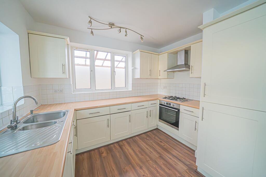 Slater Road, Bentley Heath, B93 photo 3