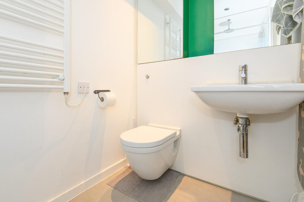 Apartment in Leeds, West Yorkshire - More