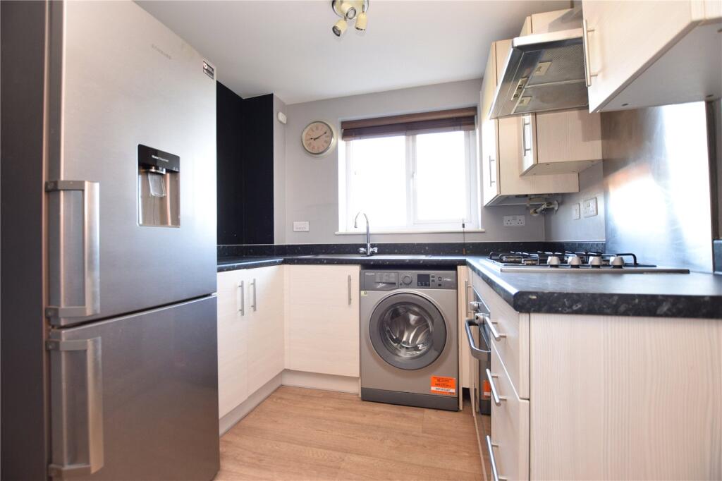 Apartment in Leeds, West Yorkshire - View 5