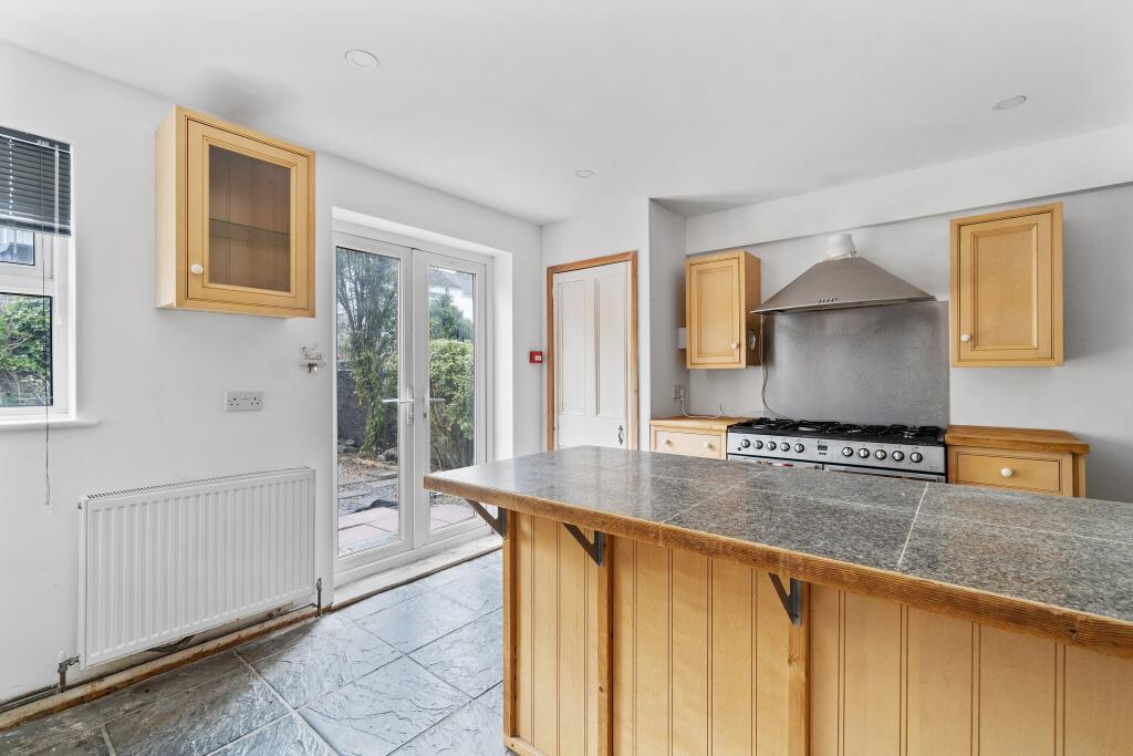 House in Plymouth - View 5