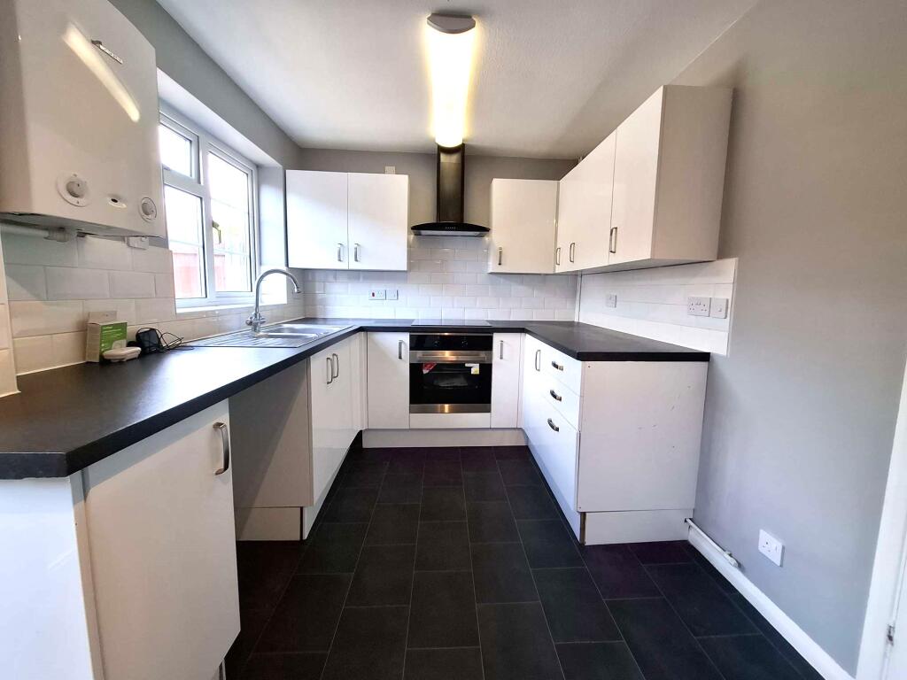 House in Swindon - View 5