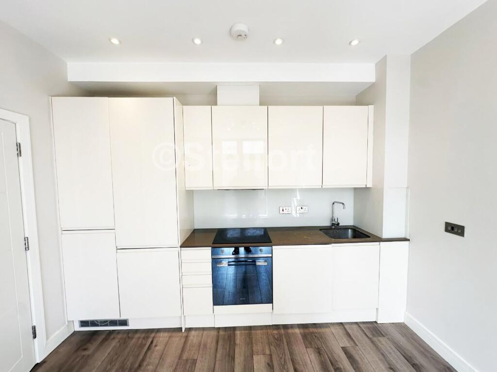 Main image of property: Bridge Court, Bridge Street, Hemel Hempstead, HP1