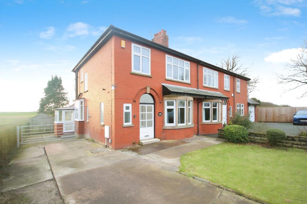 Main image of property: Garstang Road, Barton, Preston, Lancashire, PR3