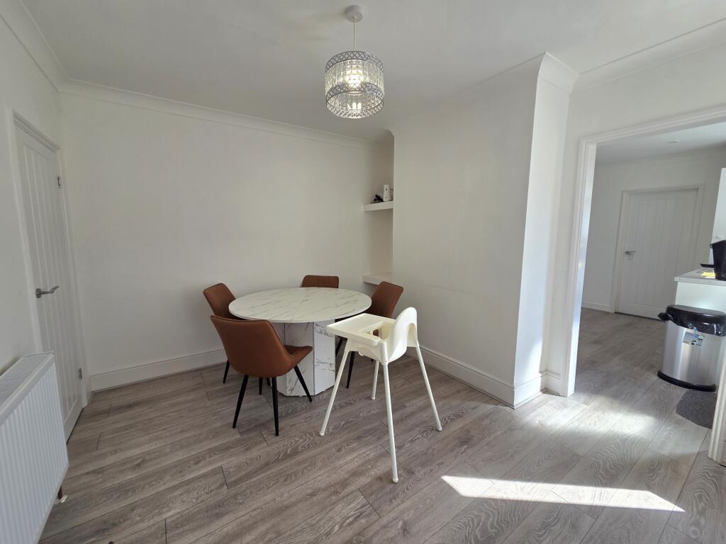 House in Portsmouth - View 4