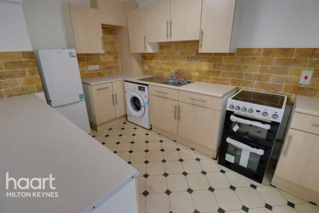 House in Milton Keynes, Giffard Park, Great Linford - View 4