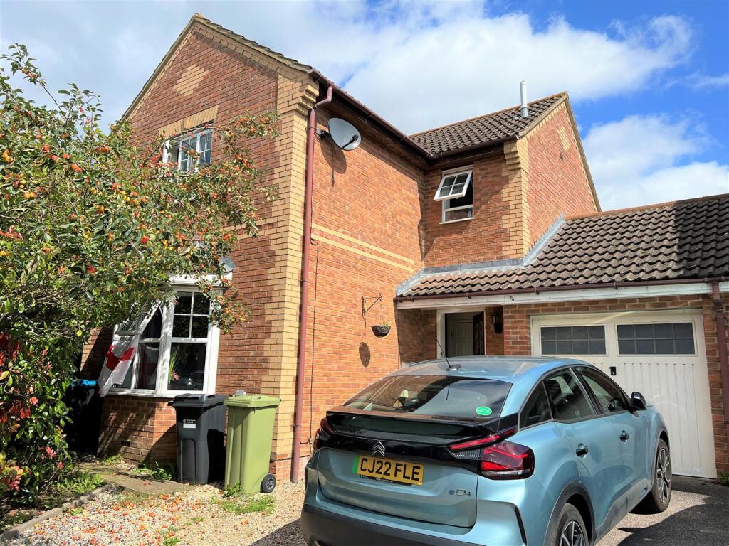 Main image of property: Gillamoor Close, Emerson Valley, Milton Keynes