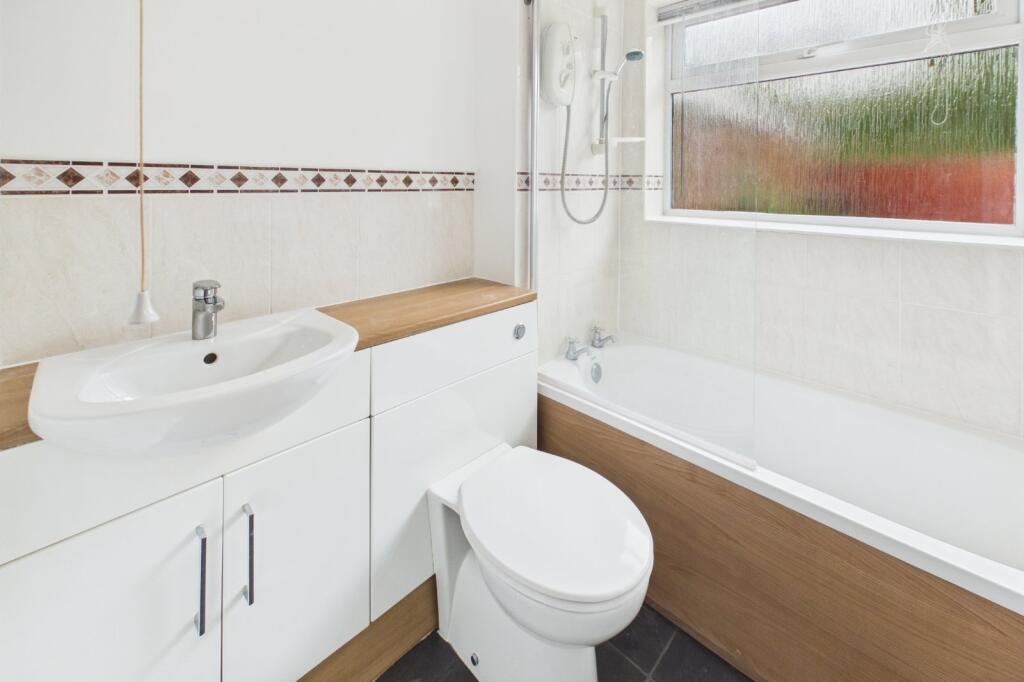 Apartment in Bristol - View 5