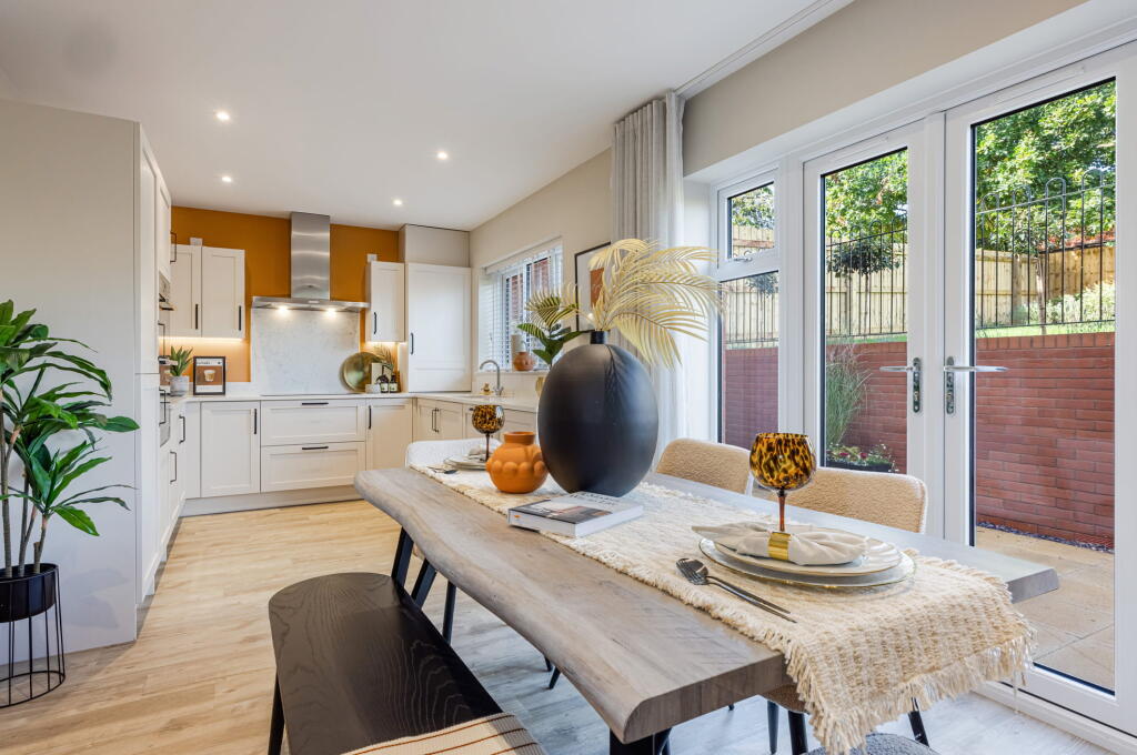 Main image of property: Glen Road,
Oadby,
Leicester,
LE2 4RZ