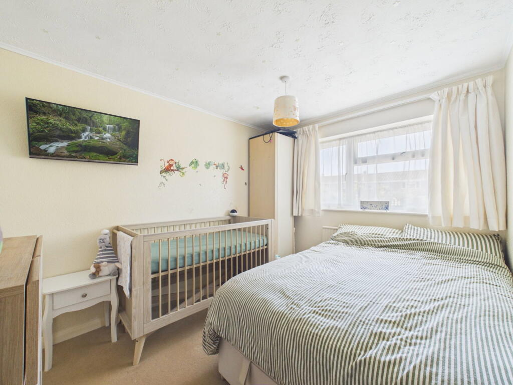 House in Redhill - View 5