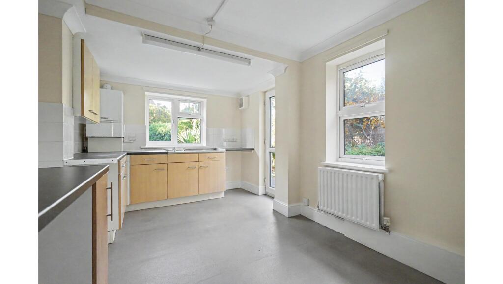 Apartment in London - View 3