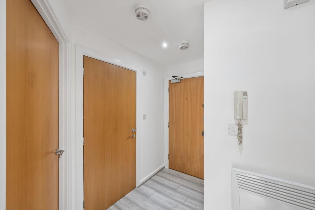 Apartment in Manchester - More