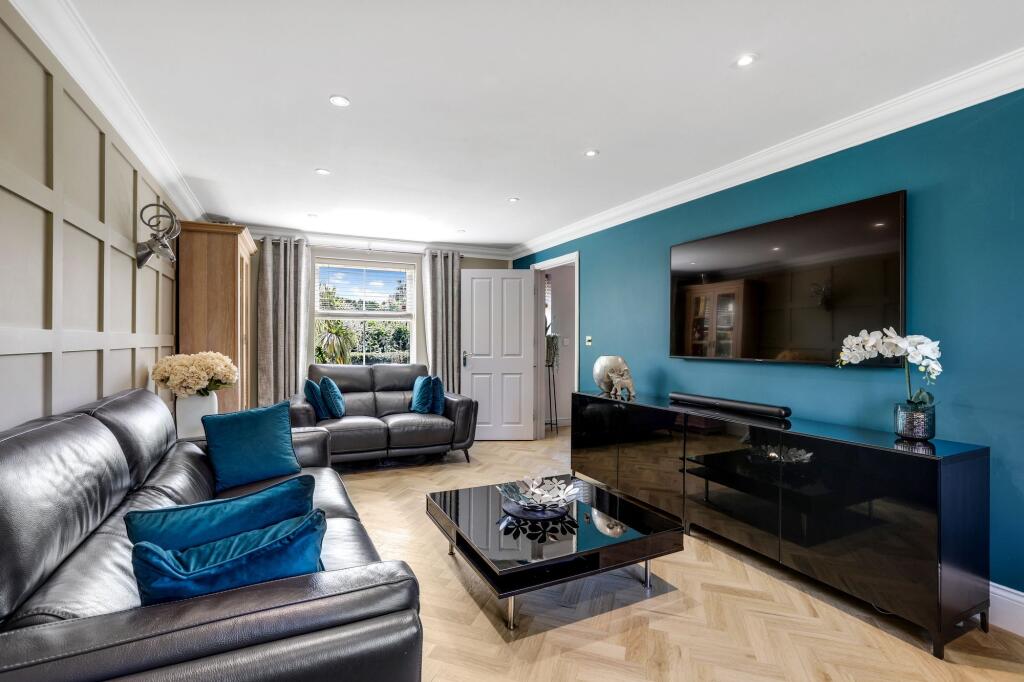 Windermere Close, Mansfield Woodhouse, NG19 photo 4