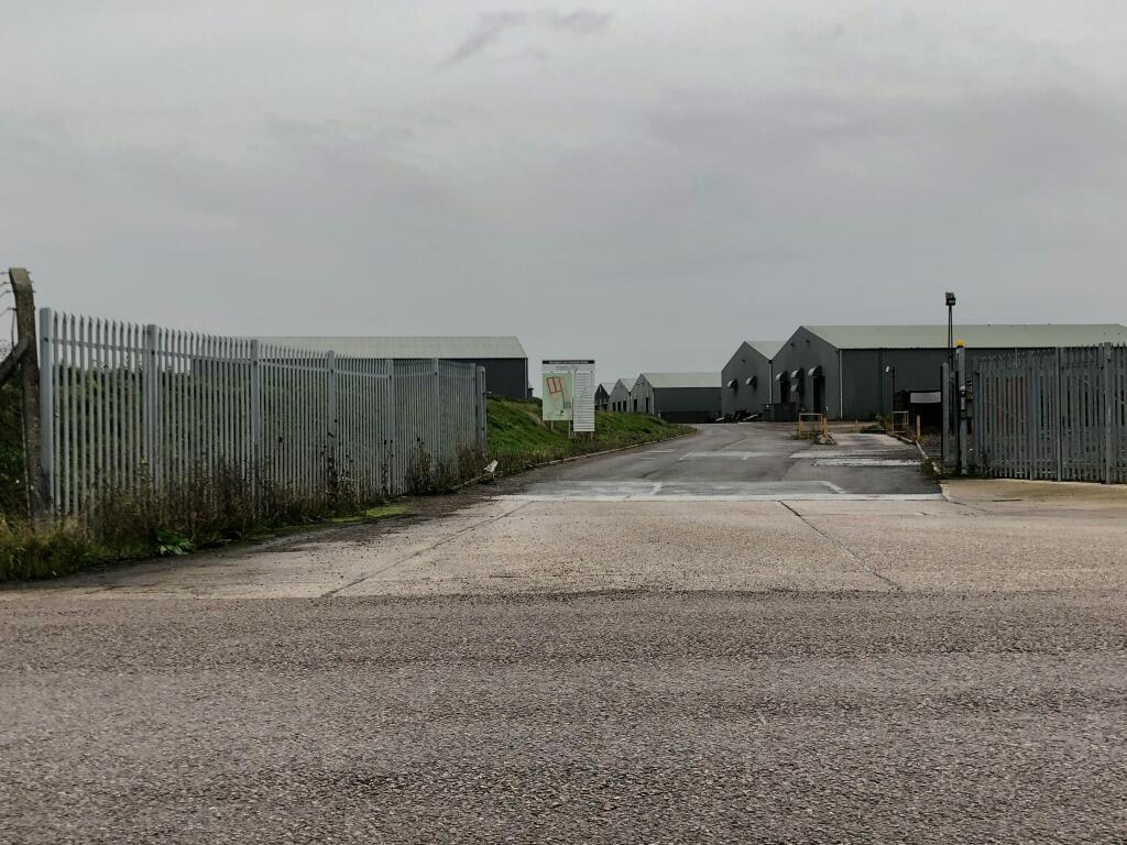 Honeypot entrance view.jpg