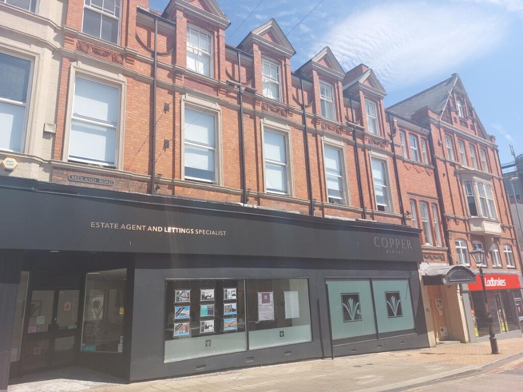Main image of property: 1 Midland Road, Wellingborough, NN8